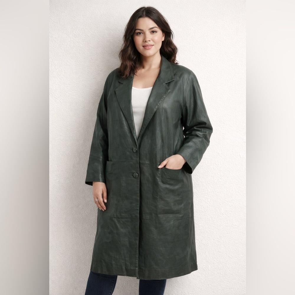 Vintage Badlands Women's Size‎ Large Green 100% Leather 2 Buttons Trench Coat